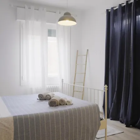 Bed & Breakfast R&b La *