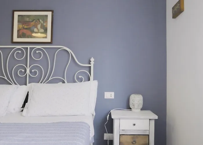 R&b La Bed & Breakfast *