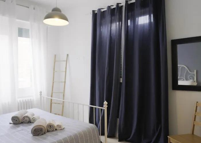 Bed & Breakfast R&b La